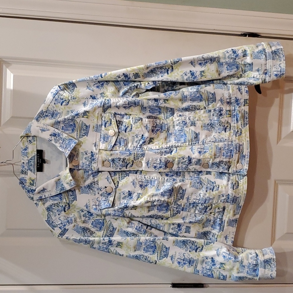Jean jacket with blue and yellow print design (French look to design).